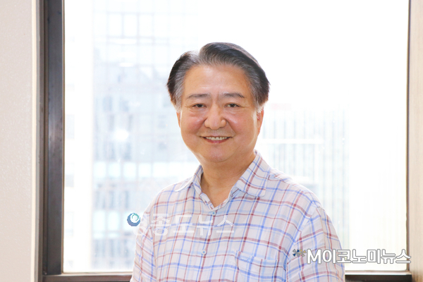  <strong>윤영무 보도본부장 <br>
경력 - MBC 사회부 경제부 기자 <br>
- MBC 보도본부 특임국장 </strong>